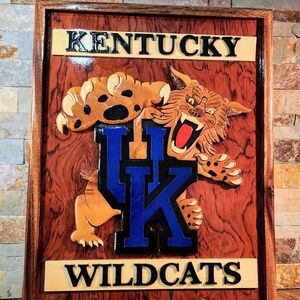 U K - Kentucky Wildcats Wood Wall Plaque  • Beautifully Handcrafted